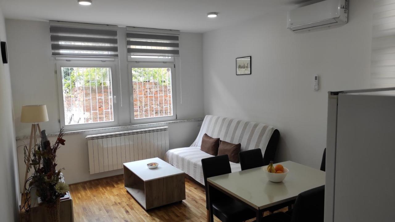 Apartment Mejtas - Center Of Сараєво Екстер'єр фото