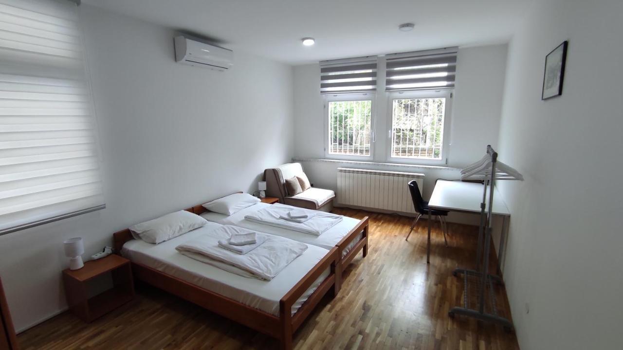 Apartment Mejtas - Center Of Сараєво Екстер'єр фото
