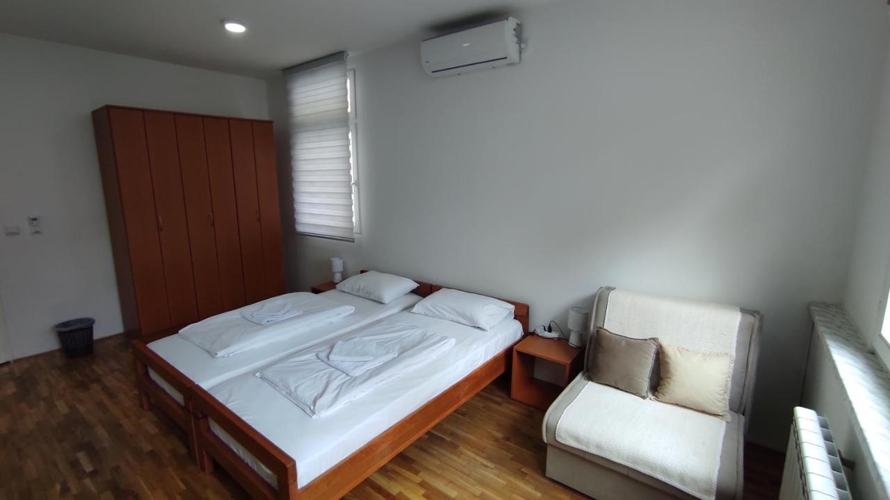 Apartment Mejtas - Center Of Сараєво Екстер'єр фото